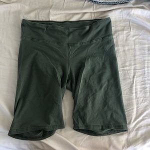 Aritzia TNA Equator Bike Short
